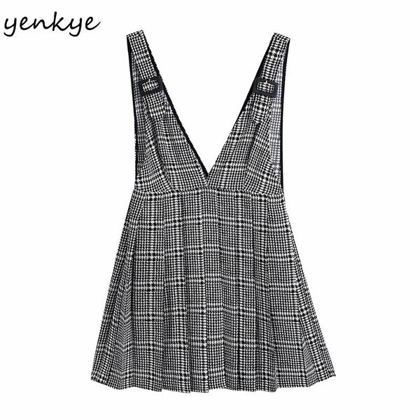 vintage houndstooth dress women deep v neck sleeveless pleated mini vestido mujer casual dresses, Black;gray
vintage houndstooth dress women deep v neck sleeveless pleated mini vestido mujer casual dresses, Black;gray