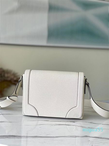 luxury designer shoulder bag messenger fashion men's handbag triple style backpack cross-body women's leather purse
luxury designer shoulder bag messenger fashion men's handbag triple style backpack cross-body women's leather purse