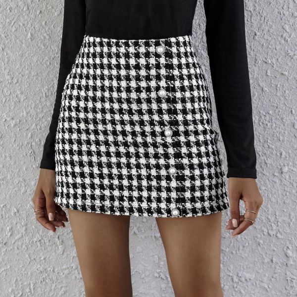 skirts autumn winter fashion women's plaid a-line mini 2021 casual women elegant pencil skirt for office lady, Black
skirts autumn winter fashion women's plaid a-line mini 2021 casual women elegant pencil skirt for office lady, Black