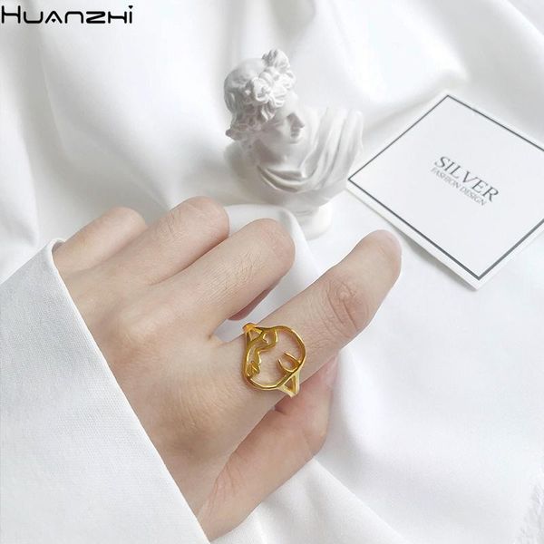 cluster rings huanzhi 2021 design human face hollow out gold color plated simple geometric metal ring for women girls jewelry, Golden;silver
cluster rings huanzhi 2021 design human face hollow out gold color plated simple geometric metal ring for women girls jewelry, Golden;silver