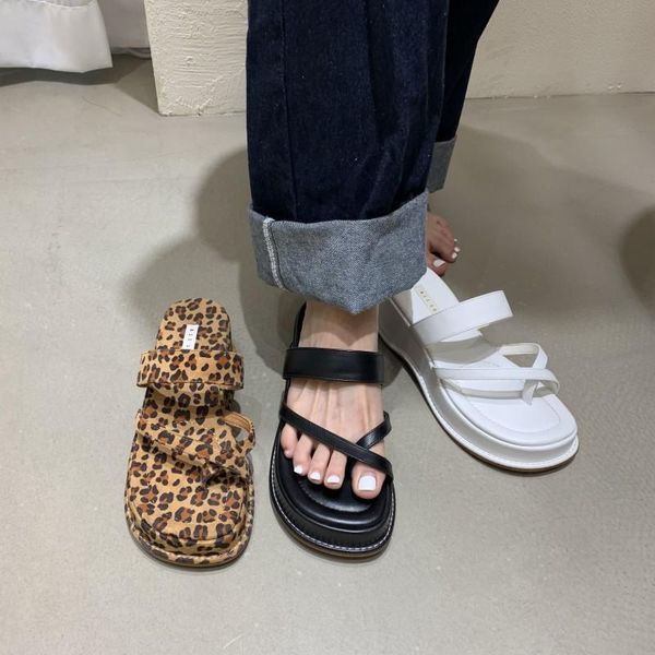 slippers casual women's shoes with platform slides low pantofle rubber flip flops luxury summer 2021 hawaiian rome scandals fash, Black
slippers casual women's shoes with platform slides low pantofle rubber flip flops luxury summer 2021 hawaiian rome scandals fash, Black