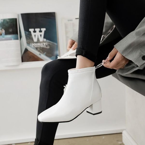 boots bright leather high-heeled short women's autumn and winter 2021 small red british fashion bo, Black
boots bright leather high-heeled short women's autumn and winter 2021 small red british fashion bo, Black