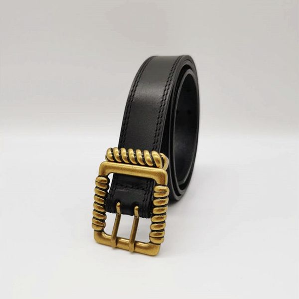 wholale custom alloy buckle cowhide leather suit trim drs women leather belt, Black;brown
wholale custom alloy buckle cowhide leather suit trim drs women leather belt, Black;brown