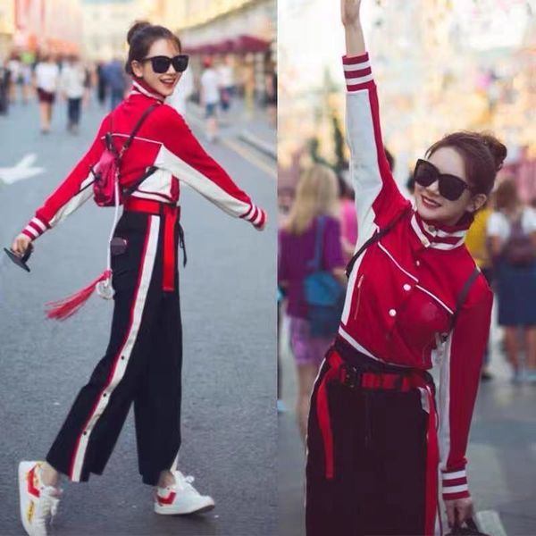 luxury women's jackets 18 autumn and winter qi wei same youth college style stand collar short coat female 83122 stock, Black;brown
luxury women's jackets 18 autumn and winter qi wei same youth college style stand collar short coat female 83122 stock, Black;brown
