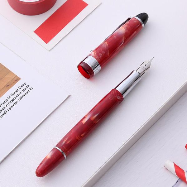 1pcs color celluloid fountain pen ef/f standard nib converter quality resin business writing gift ink pens
1pcs color celluloid fountain pen ef/f standard nib converter quality resin business writing gift ink pens
