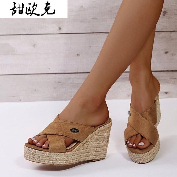 summer women slippers fashion slope heel casual platform sandals comfortable round head open toe beach, Black
summer women slippers fashion slope heel casual platform sandals comfortable round head open toe beach, Black