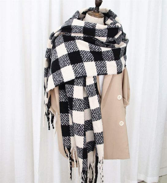 imitation cashmere plaid tassel scarf in autumn winter women's british literature art small fresh thickened warm shawl, Blue;gray
imitation cashmere plaid tassel scarf in autumn winter women's british literature art small fresh thickened warm shawl, Blue;gray