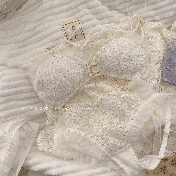 nxy set kawaii girl cute embroidery fresh little daisy lingerie no steel ring bra panties setpajamas set plus size underwear suit 1127, Red;black
nxy set kawaii girl cute embroidery fresh little daisy lingerie no steel ring bra panties setpajamas set plus size underwear suit 1127, Red;black
