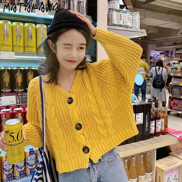 amatakawa utumn long-sleeved knitted cardigan coat women loose thick woolen twist button outer short sweater 210513, White;black
amatakawa utumn long-sleeved knitted cardigan coat women loose thick woolen twist button outer short sweater 210513, White;black
