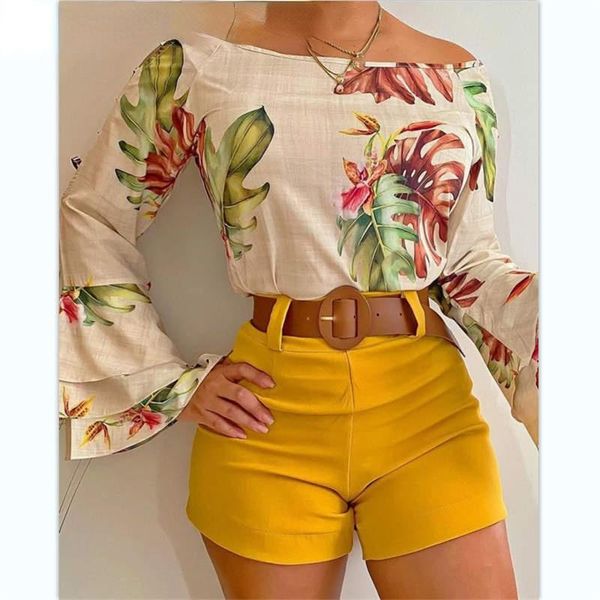 women's tracksuits 2021 summer 2 piece set women floral print layered ruffles & plain shorts, Gray
women's tracksuits 2021 summer 2 piece set women floral print layered ruffles & plain shorts, Gray