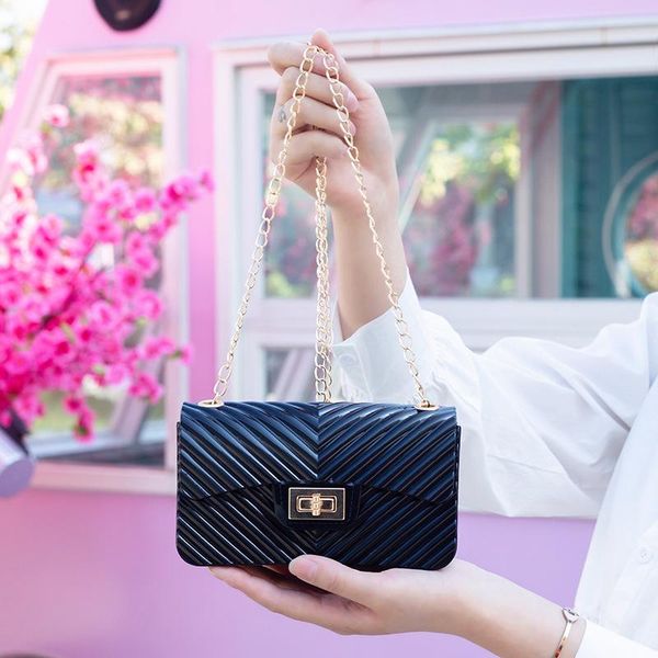 evening bags handbags for women 2021 fashion summer lingge chain shoulder diagonal bag purses and luxury designer
evening bags handbags for women 2021 fashion summer lingge chain shoulder diagonal bag purses and luxury designer