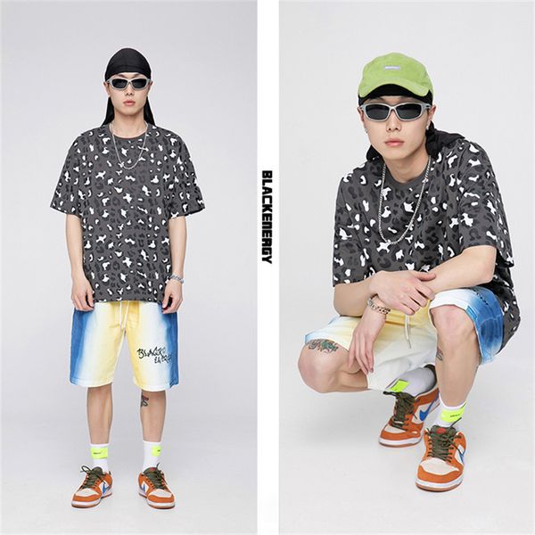 no vulgarity new leopard print black and white fall shoulder arc hem men's short sleeves in 2021 summer, White;black
no vulgarity new leopard print black and white fall shoulder arc hem men's short sleeves in 2021 summer, White;black