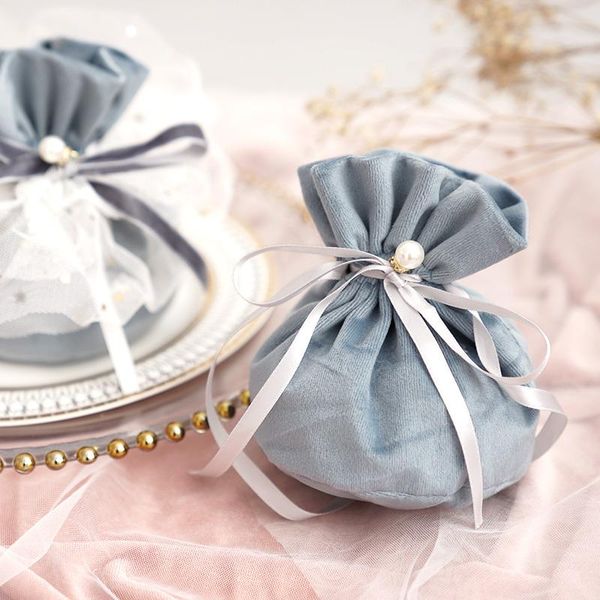 gift wrap wedding candy bag birthday party supplies box personality creative style hand guests return velvet cloth
gift wrap wedding candy bag birthday party supplies box personality creative style hand guests return velvet cloth