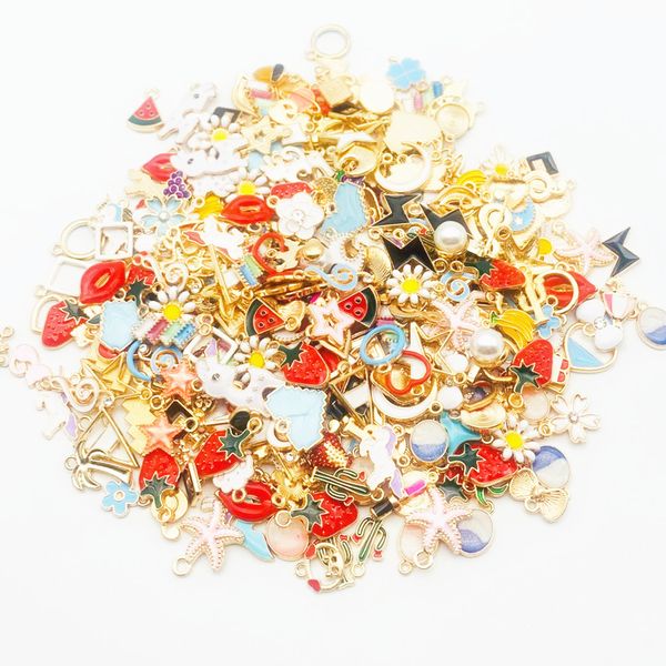 randomly sent zinc alloy oil dripping charm bead pendant parts 100 styles a pack fit for bracelet bangle necklace diy components, Bronze;silver
randomly sent zinc alloy oil dripping charm bead pendant parts 100 styles a pack fit for bracelet bangle necklace diy components, Bronze;silver