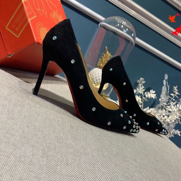 2021 good quality fashion women luxurys designers shoes designer sandals womens luxury high heels sandal dress shoess with box size 35-41 -m, Black
2021 good quality fashion women luxurys designers shoes designer sandals womens luxury high heels sandal dress shoess with box size 35-41 -m, Black