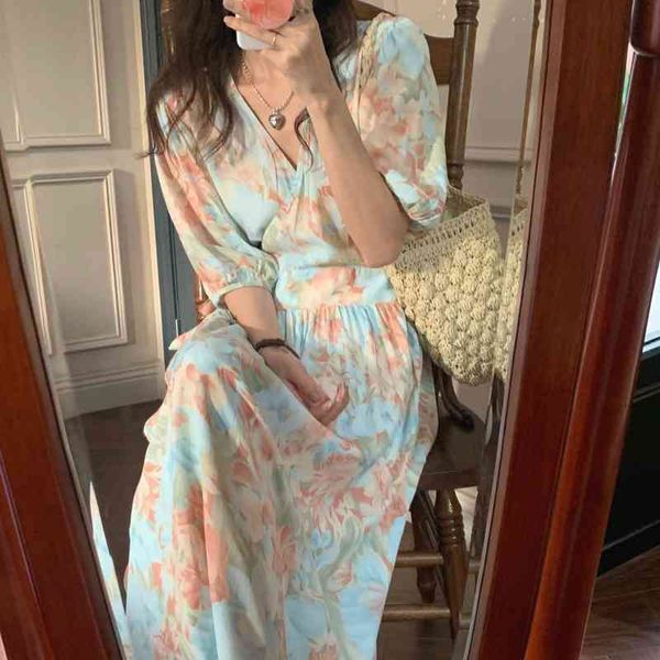 casual dresses 2021 florals beach chic high waist v-neck printed party stylish streetwear prom long vestidos o6jv, Black;gray
casual dresses 2021 florals beach chic high waist v-neck printed party stylish streetwear prom long vestidos o6jv, Black;gray