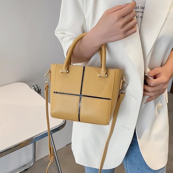cross body bag synthetic leather small handbag with square shoulder strap design in 2021
cross body bag synthetic leather small handbag with square shoulder strap design in 2021