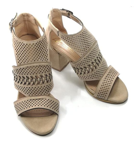 sandals woman. light brown color. luxury, 7 cm thick heel in modern quality. daily. office. wedding. travel. seasons summer, Black
sandals woman. light brown color. luxury, 7 cm thick heel in modern quality. daily. office. wedding. travel. seasons summer, Black