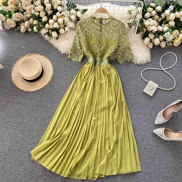women fashion summer embroidery lace hollow short sleeve stitching pleated chiffon a-line dress elegant party vestidos s031 210527, Black;gray
women fashion summer embroidery lace hollow short sleeve stitching pleated chiffon a-line dress elegant party vestidos s031 210527, Black;gray