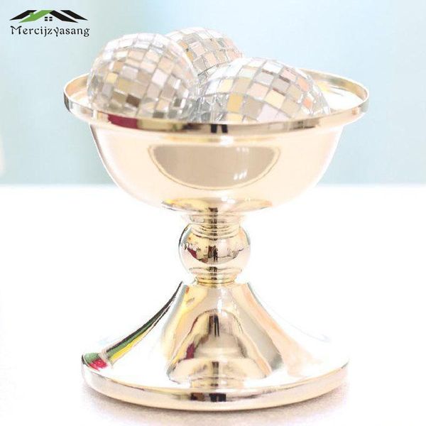 2pcs/lot candle holder metal candlestick geometric table holders ornament for wedding/dinner decoration candelabra gzt062
2pcs/lot candle holder metal candlestick geometric table holders ornament for wedding/dinner decoration candelabra gzt062