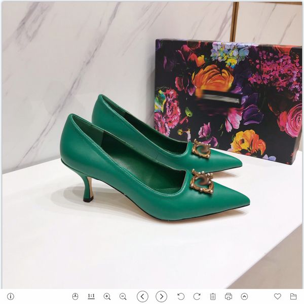 2021 good quality fashion women luxurys designers shoes designer sandals womens luxury high heels sandal dress shoess with box size 35-41 -g, Black
2021 good quality fashion women luxurys designers shoes designer sandals womens luxury high heels sandal dress shoess with box size 35-41 -g, Black