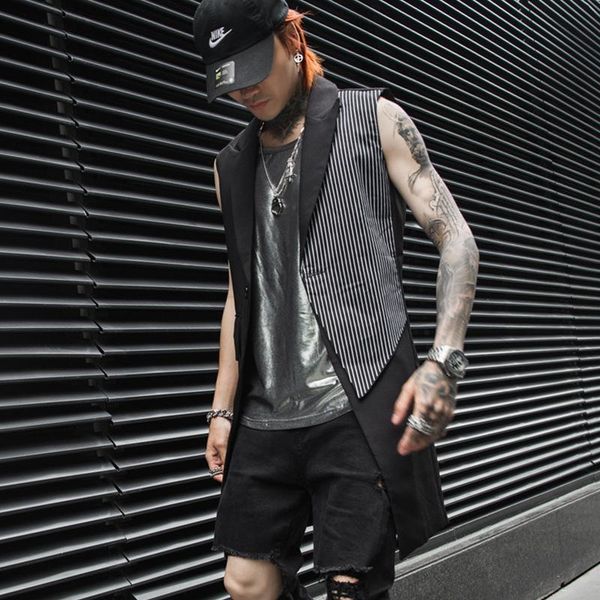 men's vests 2021 men clothing hair stylist gd stage night club individual suit dress performance vest singer costumes, Black;white
men's vests 2021 men clothing hair stylist gd stage night club individual suit dress performance vest singer costumes, Black;white