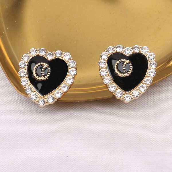 2022 wholesale fashion new letter earrings stud womens diamond earring women men wedding party designer jewelry, Golden;silver
2022 wholesale fashion new letter earrings stud womens diamond earring women men wedding party designer jewelry, Golden;silver