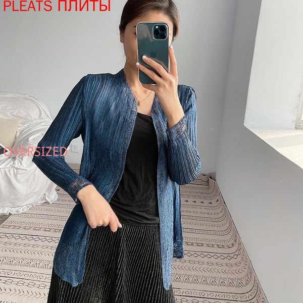 women's jackets miyake pleated short jacket thin spring and summer temperament all-match cardigan with sun protection shirt, Black;brown
women's jackets miyake pleated short jacket thin spring and summer temperament all-match cardigan with sun protection shirt, Black;brown