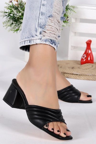 slippers 907-2153 skin 5 cm heel women black
slippers 907-2153 skin 5 cm heel women black