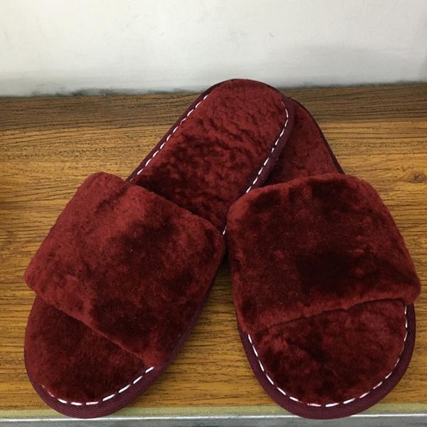 sheep fur slippers 2021 winter women sliders fashion warm home comfort fluffy flip flop, Black
sheep fur slippers 2021 winter women sliders fashion warm home comfort fluffy flip flop, Black