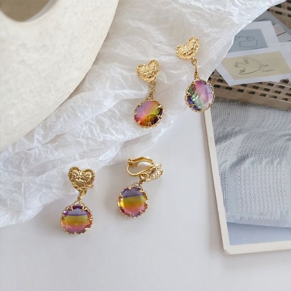 s925 silver nail xiaozhong multicolored zircon temperament glass love earrings small no hole ear clip e4648, Black
s925 silver nail xiaozhong multicolored zircon temperament glass love earrings small no hole ear clip e4648, Black