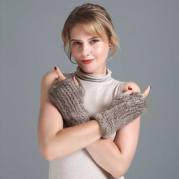 fur sleeve mink hair knitting half finger gloves women' wrist guard fur medium long warm false sleeve arm sleeve, Blue;gray
fur sleeve mink hair knitting half finger gloves women' wrist guard fur medium long warm false sleeve arm sleeve, Blue;gray
