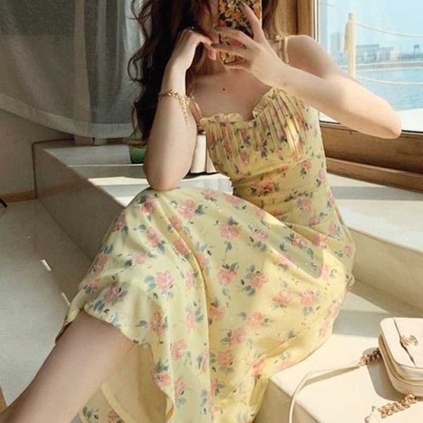 casual dresses sleeveless elegant strap women square collar vingate floral midi beach korea office lady summer 1apo, Black;gray
casual dresses sleeveless elegant strap women square collar vingate floral midi beach korea office lady summer 1apo, Black;gray