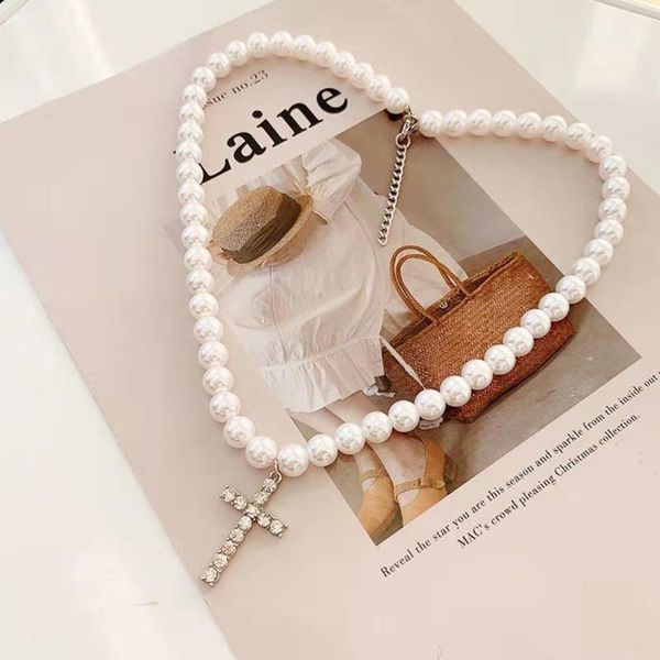 leiouser imitation pearls chain vintage artificial diamond cross pendant necklace for women jewelry gifts chains, Silver
leiouser imitation pearls chain vintage artificial diamond cross pendant necklace for women jewelry gifts chains, Silver