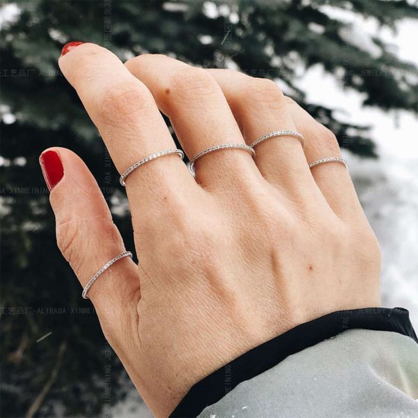 wind full circle ultra flash small row zircon 18k with simple and plain ring for commuter girl, Black
wind full circle ultra flash small row zircon 18k with simple and plain ring for commuter girl, Black