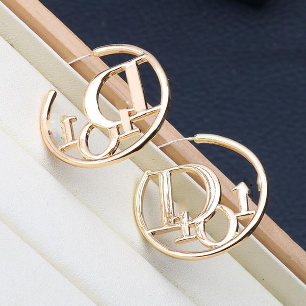 classics 18k gold plated designer ear stud earrings brand designers letters luxury fashion women earring wedding party jewerlry classic styl, Golden;silver
classics 18k gold plated designer ear stud earrings brand designers letters luxury fashion women earring wedding party jewerlry classic styl, Golden;silver