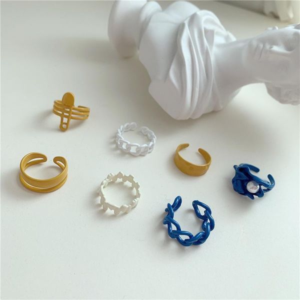 cluster rings trendy irregular geometric solid color hand-painted open for women metal stacked chain party jewelry 2021, Golden;silver
cluster rings trendy irregular geometric solid color hand-painted open for women metal stacked chain party jewelry 2021, Golden;silver