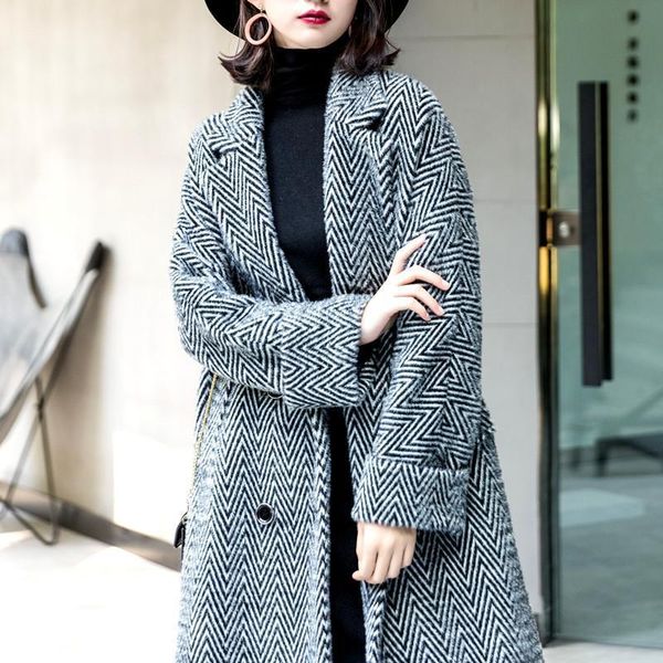 women's wool & blends autumn and winter herringbone woolen mink coat, style korean thin mid-length cloth, Black
women's wool & blends autumn and winter herringbone woolen mink coat, style korean thin mid-length cloth, Black