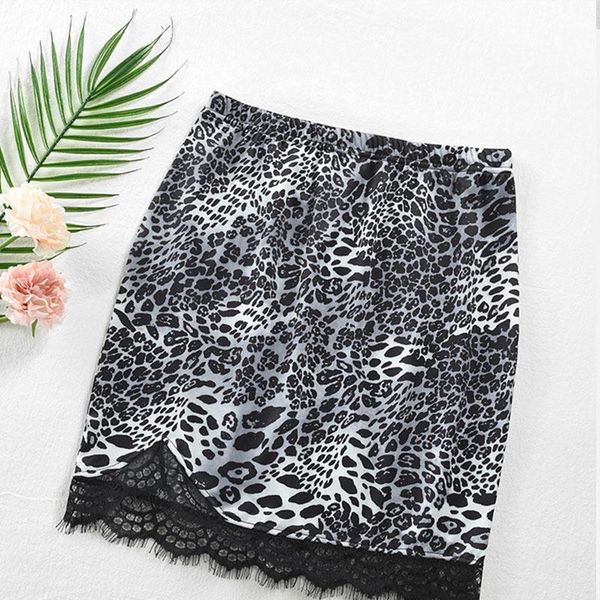 skirts leopard print lace patchwork women mini high waist irregular bodycon female skirt 2021 streetwear casual lady bottom, Black
skirts leopard print lace patchwork women mini high waist irregular bodycon female skirt 2021 streetwear casual lady bottom, Black
