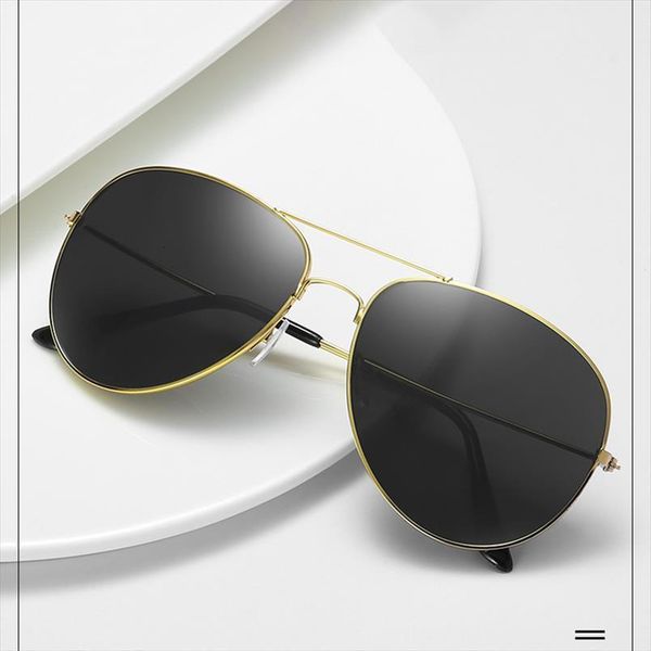 metal classic vintage sunglasses women fashion brand designer aviation sun glasses female colorful mirror outdoor driving, White;black
metal classic vintage sunglasses women fashion brand designer aviation sun glasses female colorful mirror outdoor driving, White;black