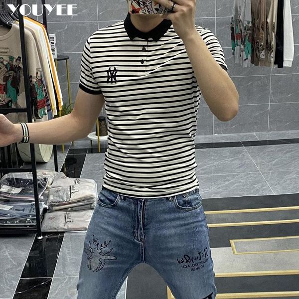 men's polos shirt lapel stripe casual 2021 summer fashion korean trend slim fit cotton high-quality male men clothing, White;black
men's polos shirt lapel stripe casual 2021 summer fashion korean trend slim fit cotton high-quality male men clothing, White;black