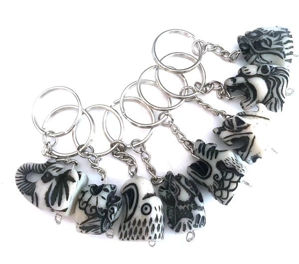 100 pcs biker keychain mixed totem cool men's jewelry rock key ring, Slivery;golden
100 pcs biker keychain mixed totem cool men's jewelry rock key ring, Slivery;golden