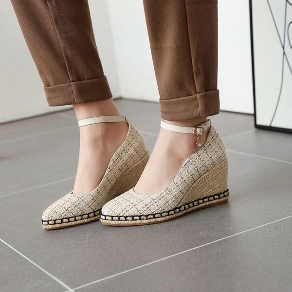 dress shoes big size 32-44 pumps wedge plaid women ankle strap fashion pointed toe female high heel footwear simple lady, Black
dress shoes big size 32-44 pumps wedge plaid women ankle strap fashion pointed toe female high heel footwear simple lady, Black