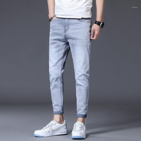 spring and autumn jeans men's slim little feet korean fashion leisure brand stretch pants, Blue
spring and autumn jeans men's slim little feet korean fashion leisure brand stretch pants, Blue