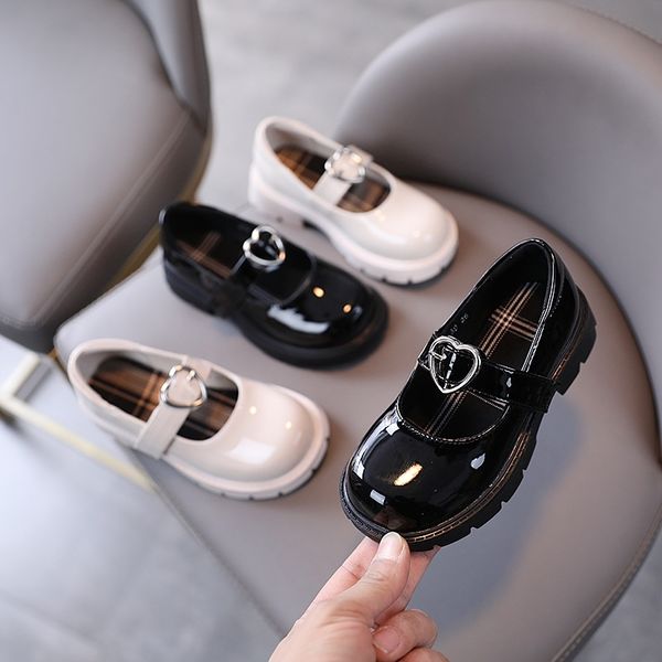 girls' princess black leather 2021 spring new children's girls' antiskid performance shoes
girls' princess black leather 2021 spring new children's girls' antiskid performance shoes