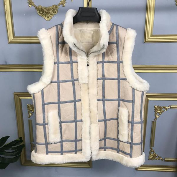 women's vests 2021 real sheepskin vest coat women winter fashion cropped warm waistcoat female slim sleeveless jacket, Black;white
women's vests 2021 real sheepskin vest coat women winter fashion cropped warm waistcoat female slim sleeveless jacket, Black;white