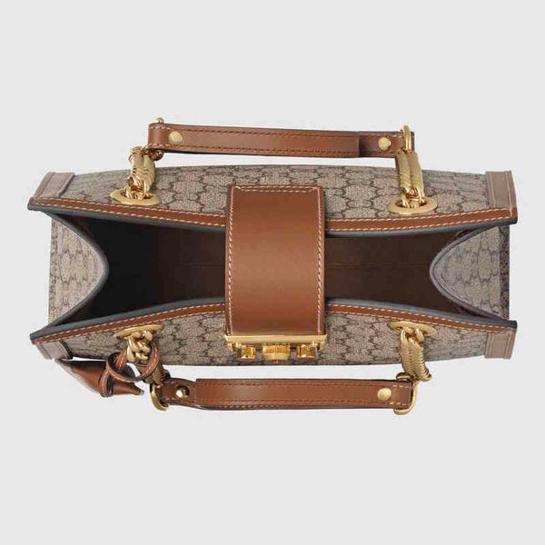 luxurys designers ladies g bag handbag women fashion mother clutch wallet cossbody purse handbags shoulder shopping bags letter{category}
luxurys designers ladies g bag handbag women fashion mother clutch wallet cossbody purse handbags shoulder shopping bags letter{category}