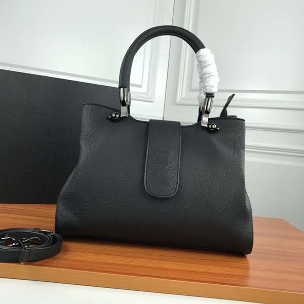 fashion ladies shoulder messenger bag genuine leather handbag wallet colorful
fashion ladies shoulder messenger bag genuine leather handbag wallet colorful