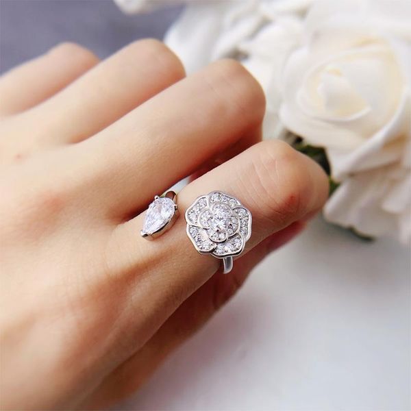 wedding rings big cubic zircon flower for women fashion size adjustable bling 5a grade crystal elements luxurystatement, Slivery;golden
wedding rings big cubic zircon flower for women fashion size adjustable bling 5a grade crystal elements luxurystatement, Slivery;golden