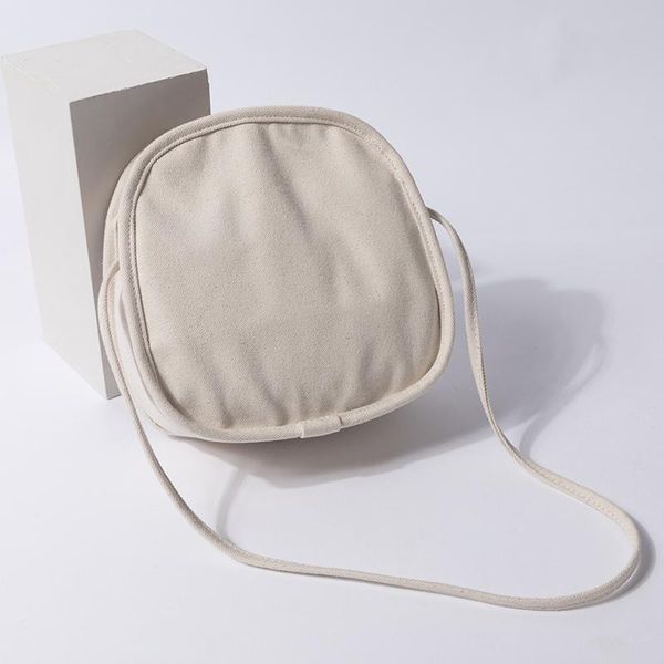 shoulder bags oxford cloth small round bag women's messenger autumn and winter fashion nylon ins one foreign style
shoulder bags oxford cloth small round bag women's messenger autumn and winter fashion nylon ins one foreign style